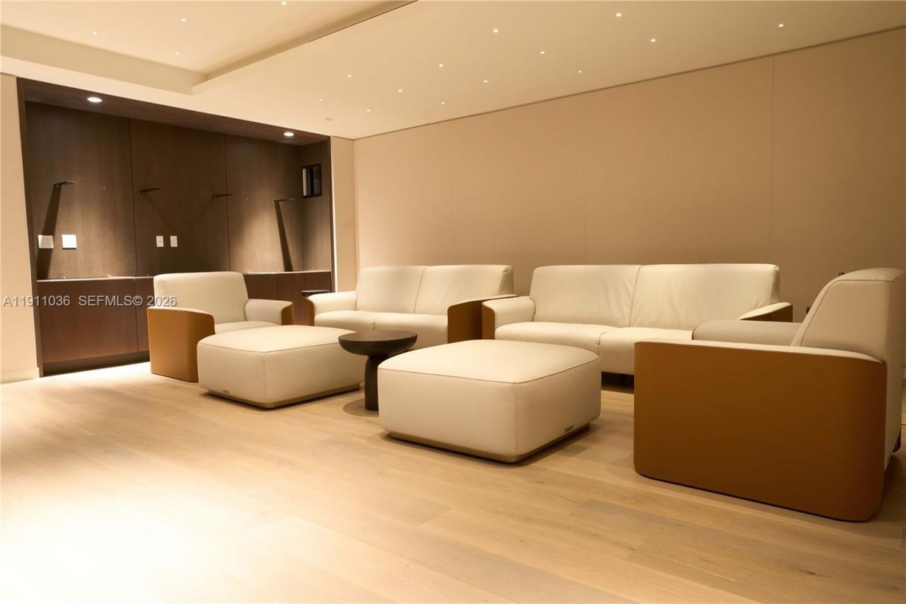 300 Biscayne Blvd Way, Unit 3404, Miami, FL 33131 Photo