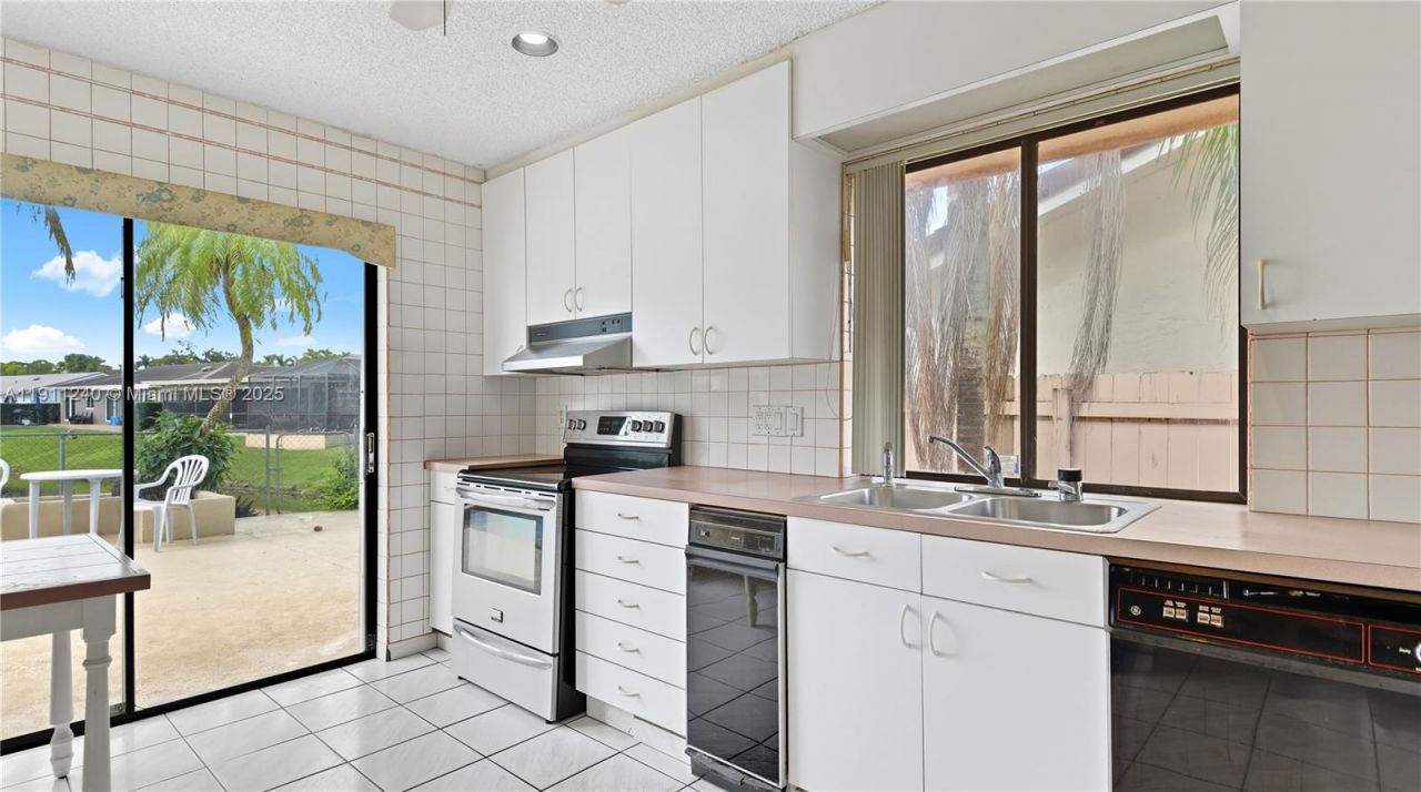 14604 SW 60th Ter, Miami, FL 33183 Photo