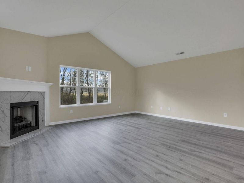 681 Woods Edge Lane, Newark, OH 43055 Photo 10