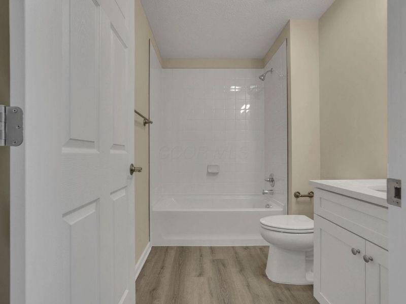 681 Woods Edge Lane, Newark, OH 43055 Photo 25