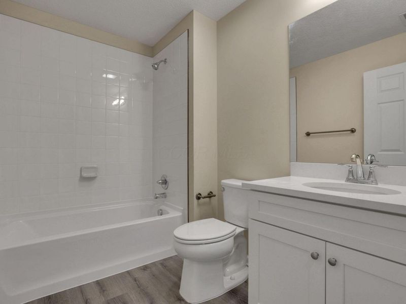 681 Woods Edge Lane, Newark, OH 43055 Photo 26