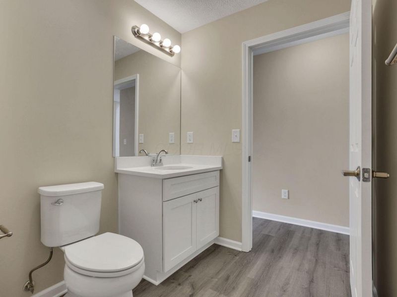 681 Woods Edge Lane, Newark, OH 43055 Photo 27