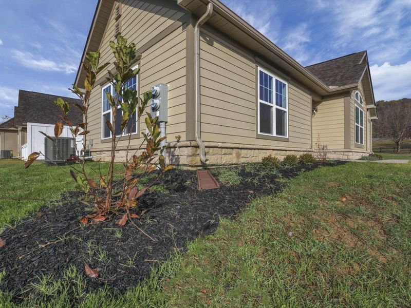 681 Woods Edge Lane, Newark, OH 43055 Photo 41