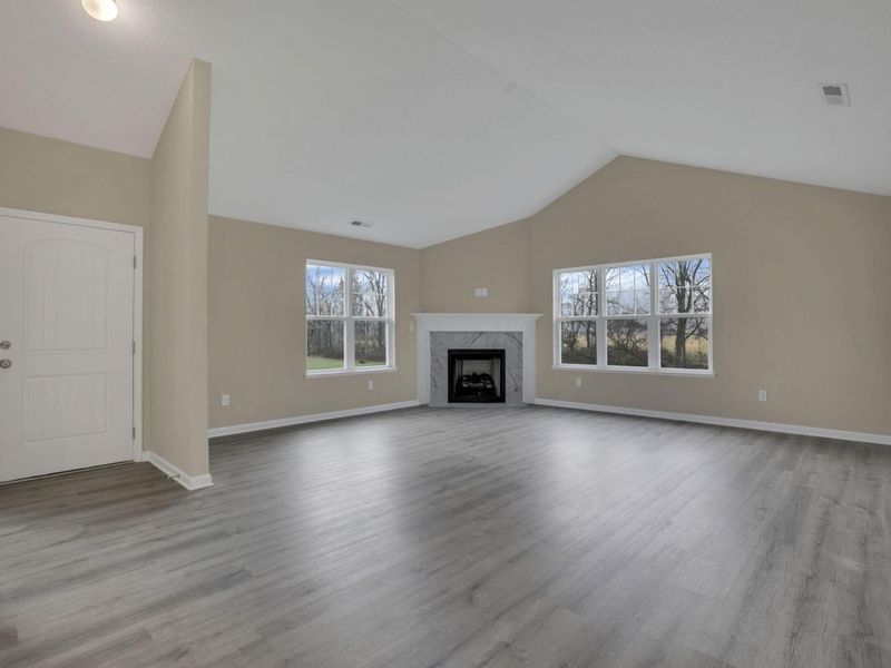 681 Woods Edge Lane, Newark, OH 43055 Photo 7