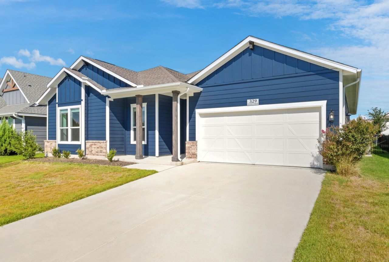 329 Charli Cir, Liberty Hill, TX 78642 Main Photo