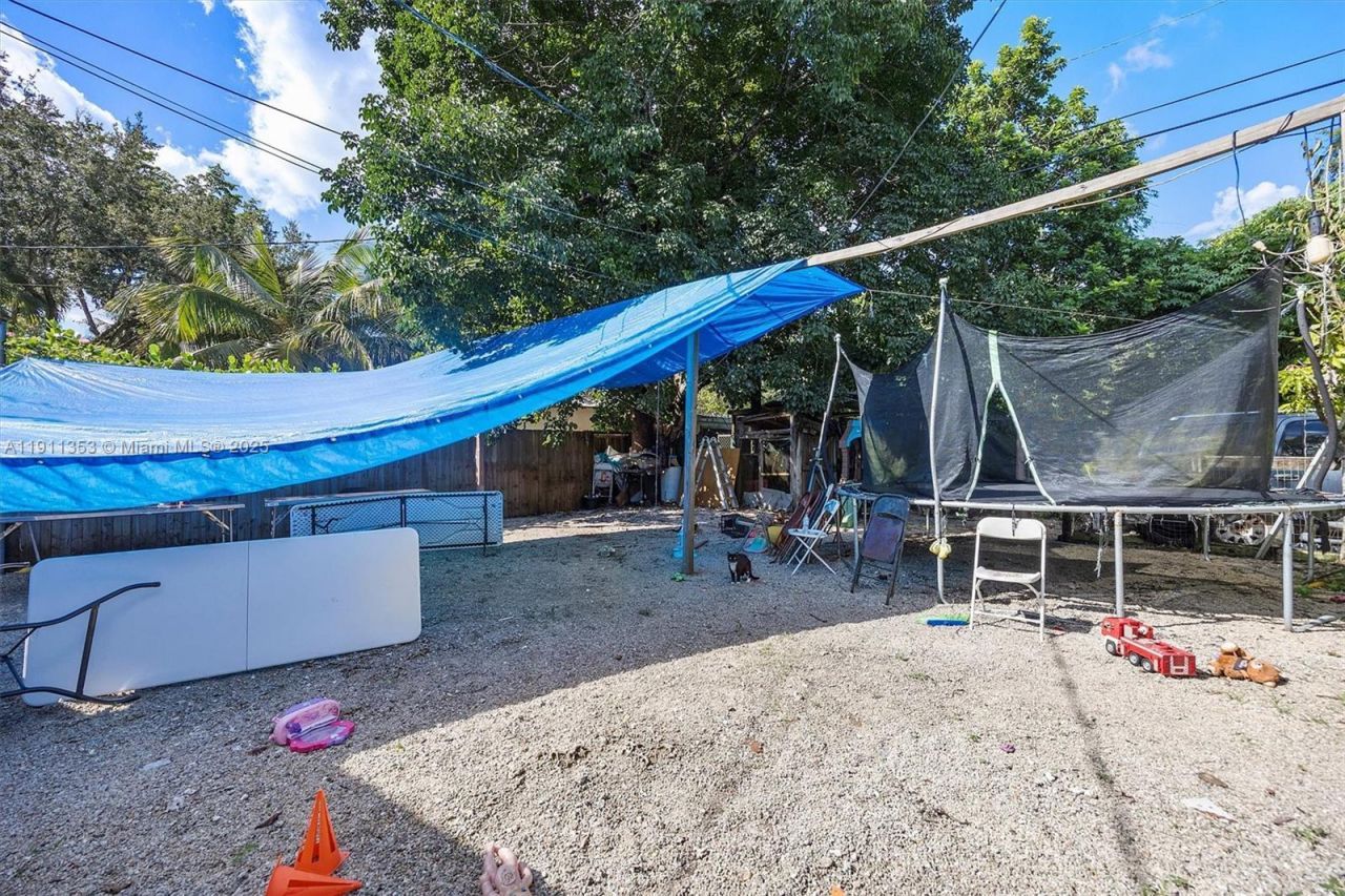 22950 SW 156th Ave, Miami, FL 33170 Photo