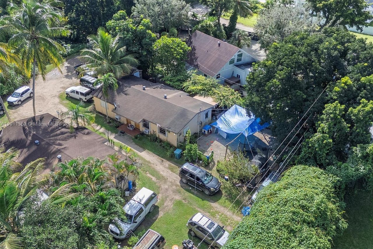22950 SW 156th Ave, Miami, FL 33170 Photo