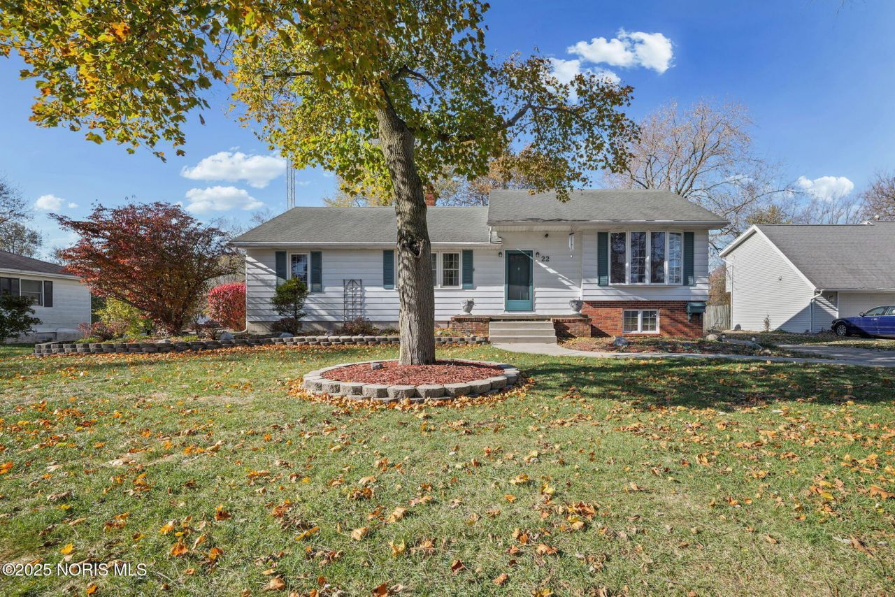 22 S 5th Street, Waterville, OH 43566 Main Photo