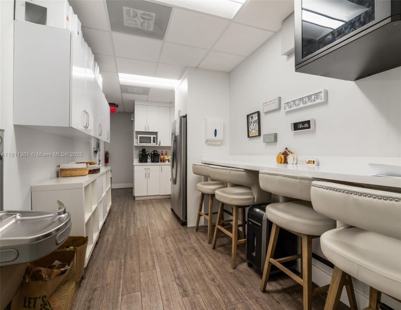 9875 SW 72nd Street, Miami, FL 33173 Photo