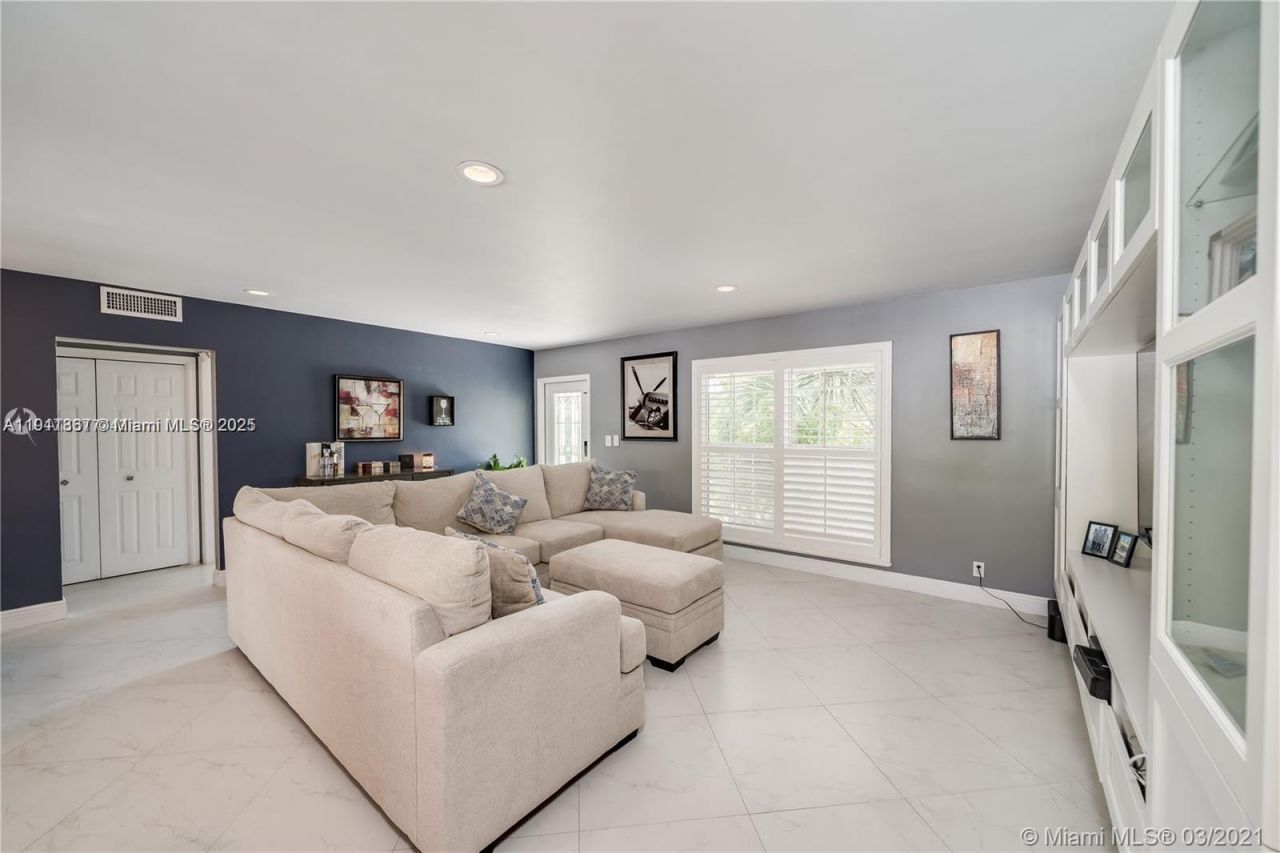 1309 Funston St (avail 04/10/2026), Unit 1309, Hollywood, FL 33019 Photo