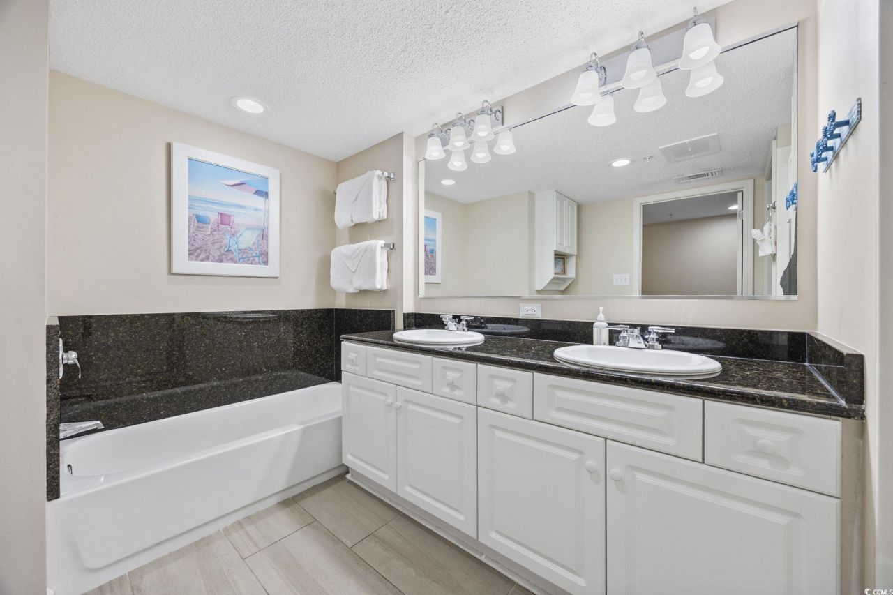 2151 Bridge View Dr. Photo 14