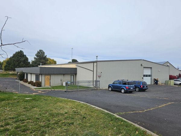 1001 SW 1st Street, Redmond, OR 97756