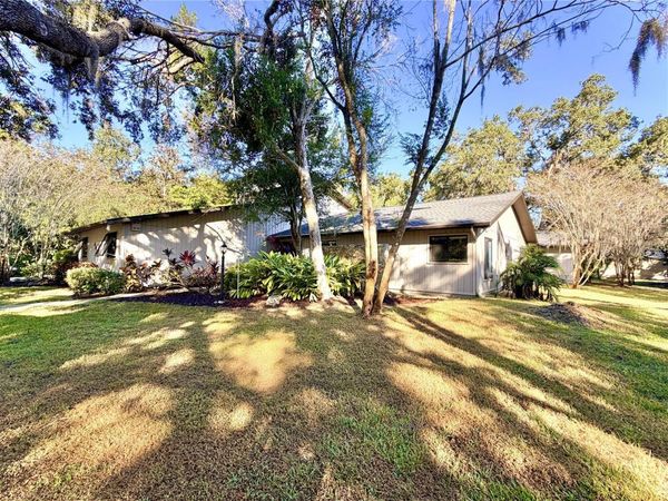 4605 STONE RIDGE TRAIL, SARASOTA, FL 34232