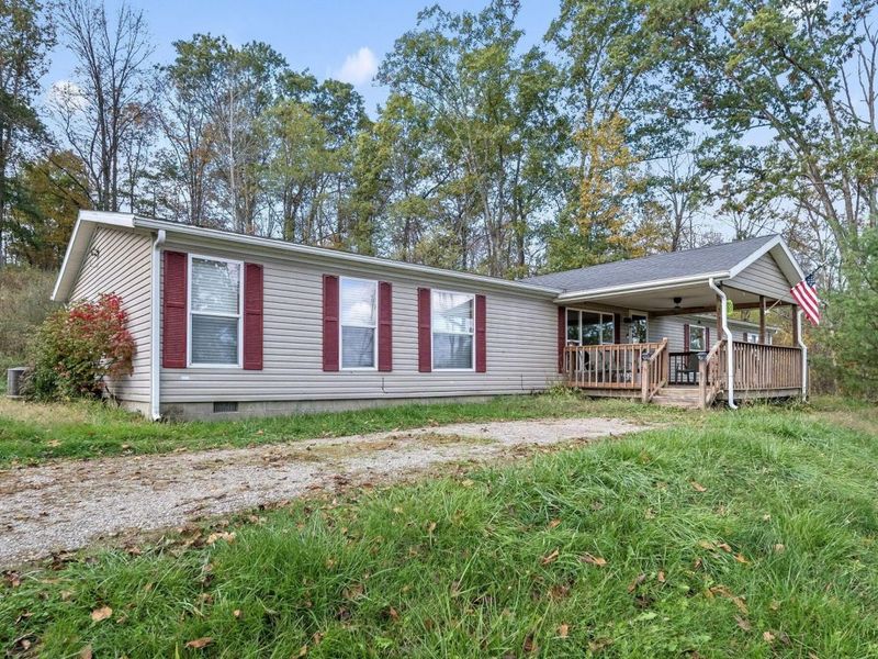 320 Hough Road, Chillicothe, OH 45601 Photo 2