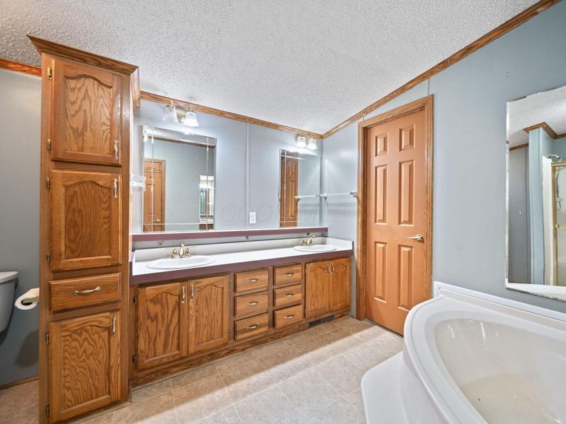 320 Hough Road, Chillicothe, OH 45601 Photo 24