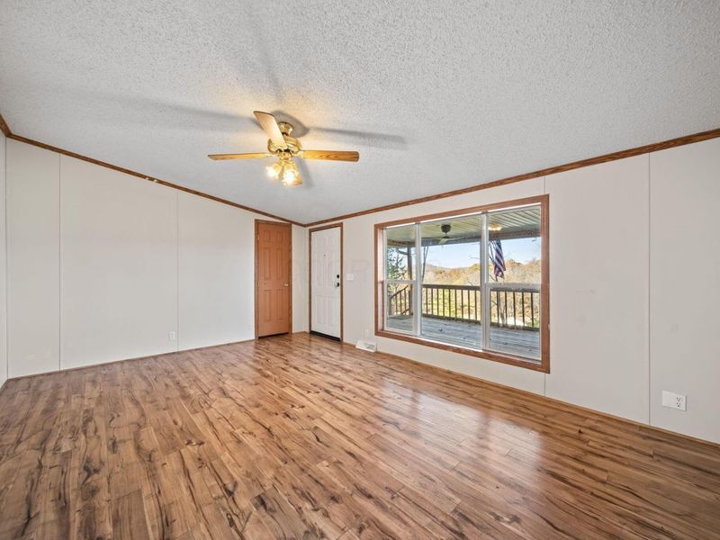 320 Hough Road, Chillicothe, OH 45601 Photo 5