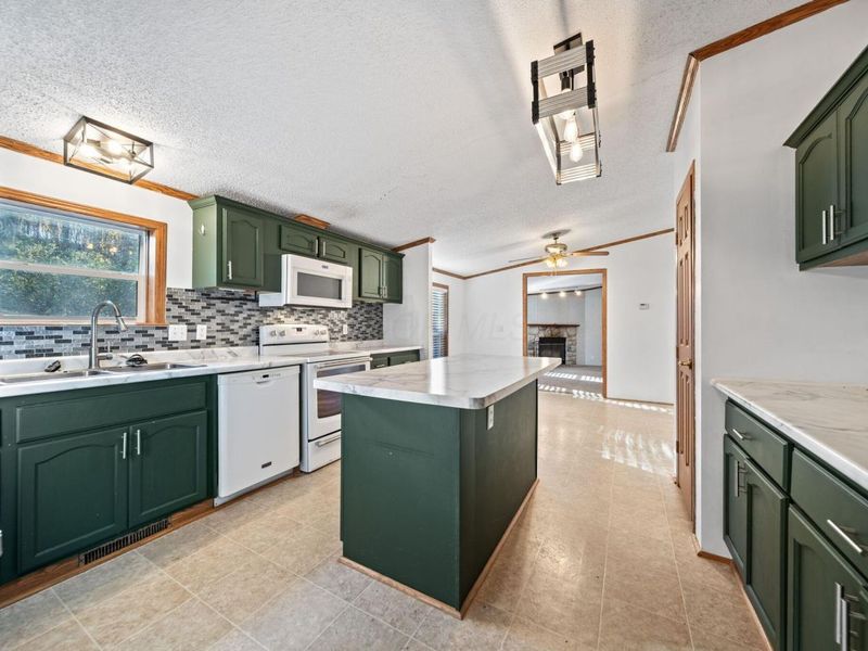 320 Hough Road, Chillicothe, OH 45601 Photo 9