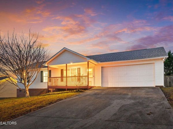 2822 Diane Gayle Drive, Knoxville, TN 37924