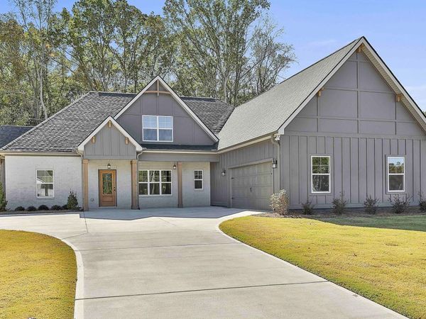 82 Starr Place, Unit 21, Newnan, GA 30263