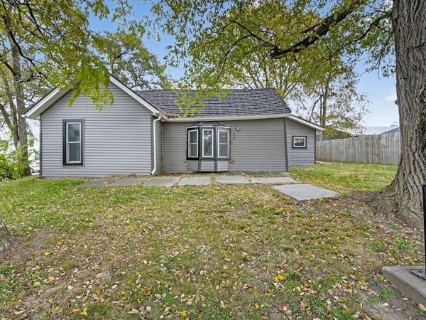 713 N Monroe Street, Monroe, IA 50170