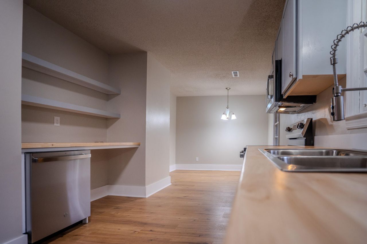 36 Breddell Court Photo 14