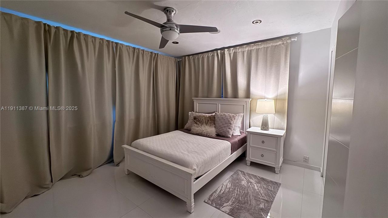 1332 Van Buren St (avail 04/01/2026), Hollywood, FL 33019 Photo