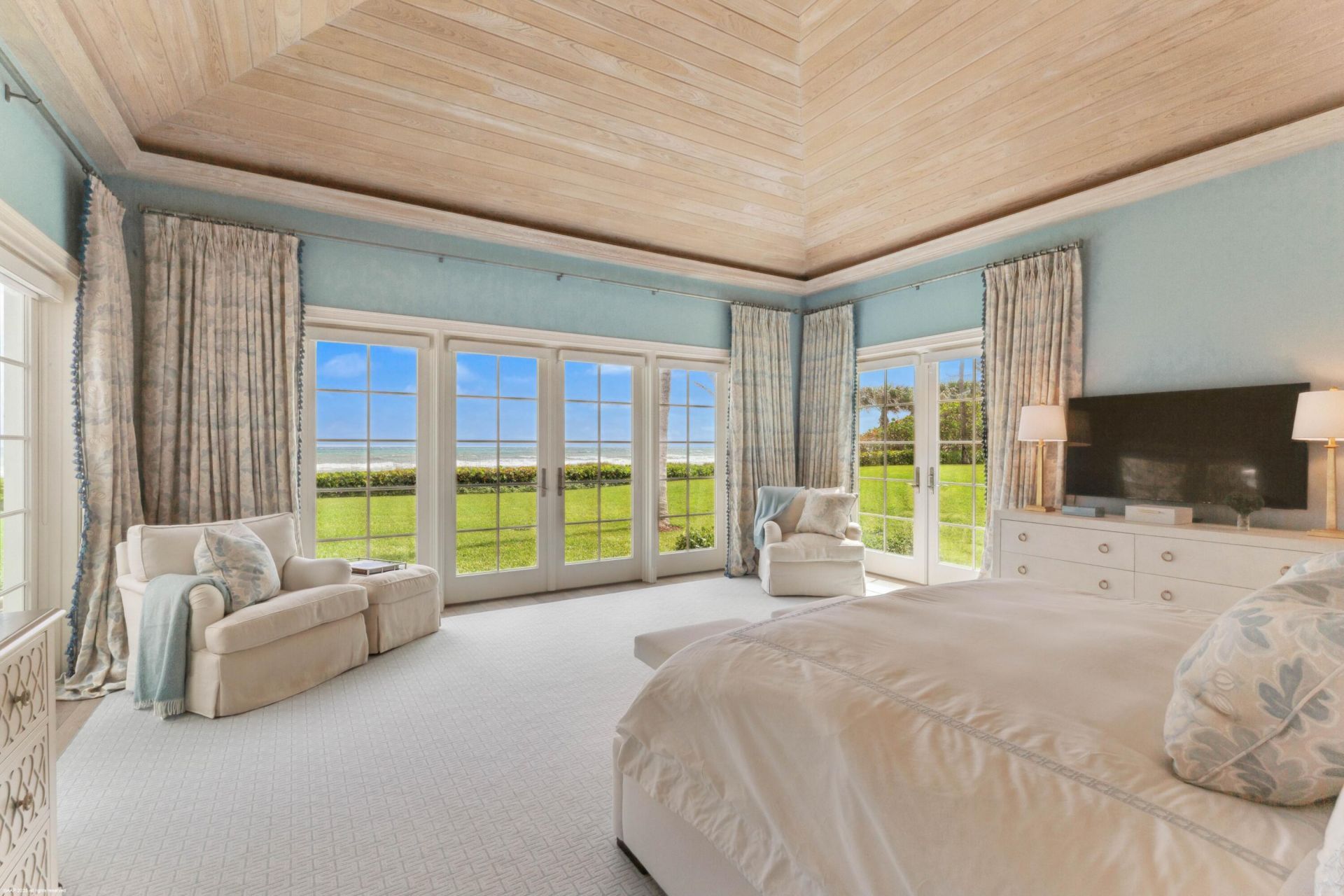 245 S Beach Road, Jupiter Island, FL 33455 Photo