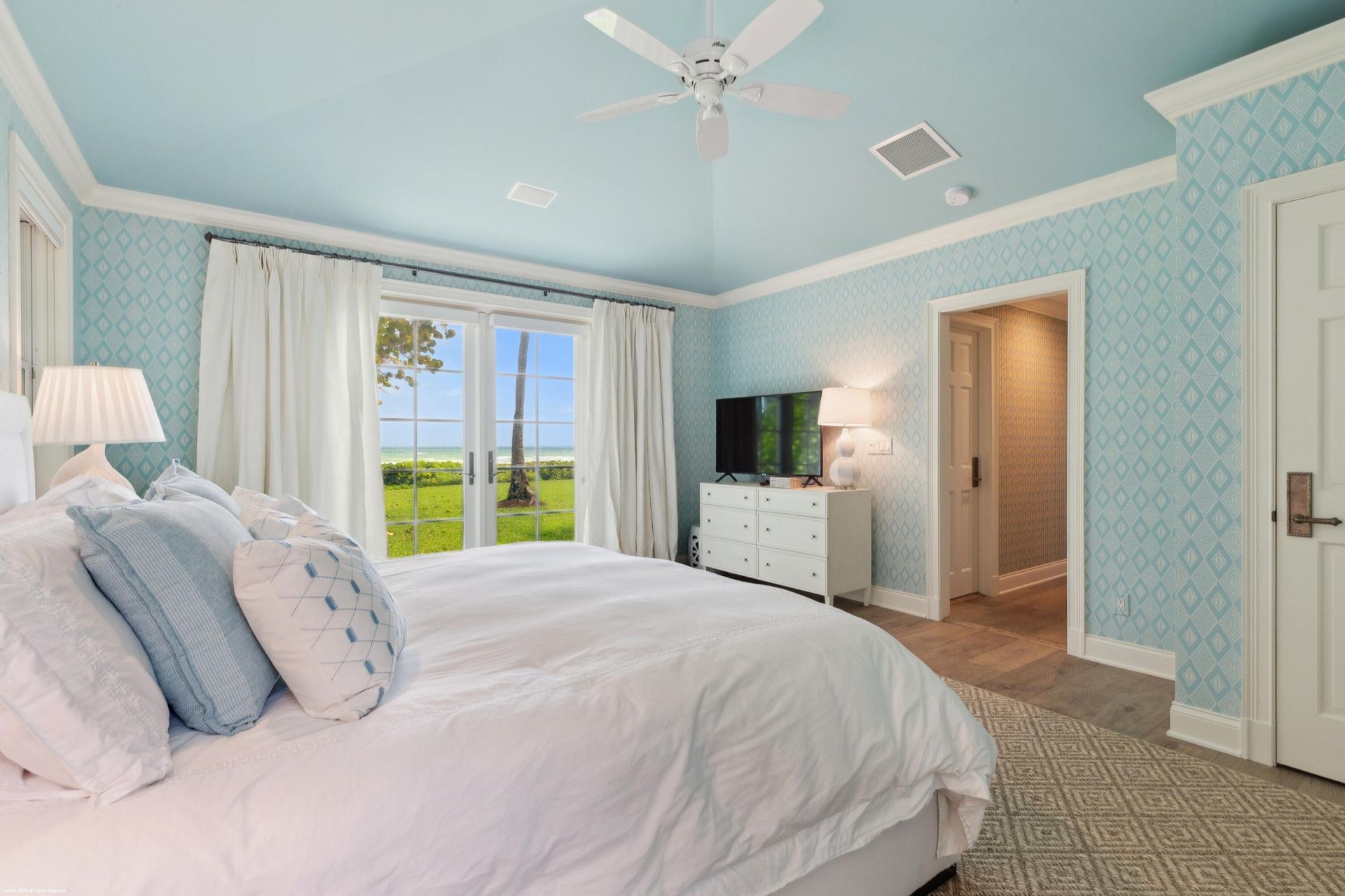 245 S Beach Road, Jupiter Island, FL 33455 Photo