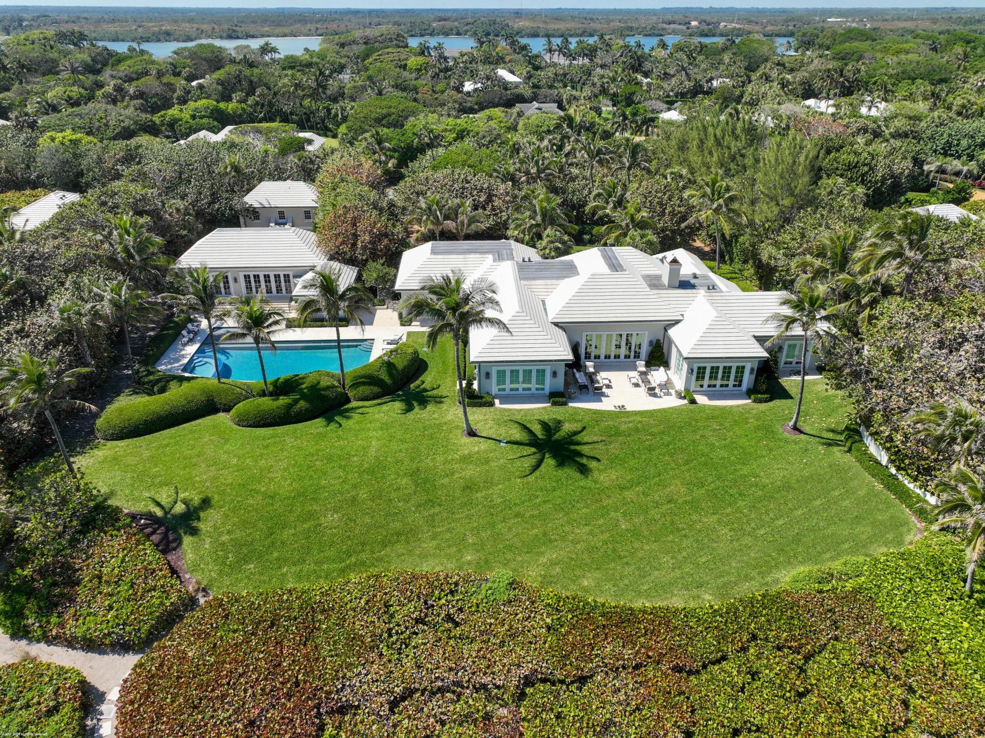 245 S Beach Road, Jupiter Island, FL 33455 Photo