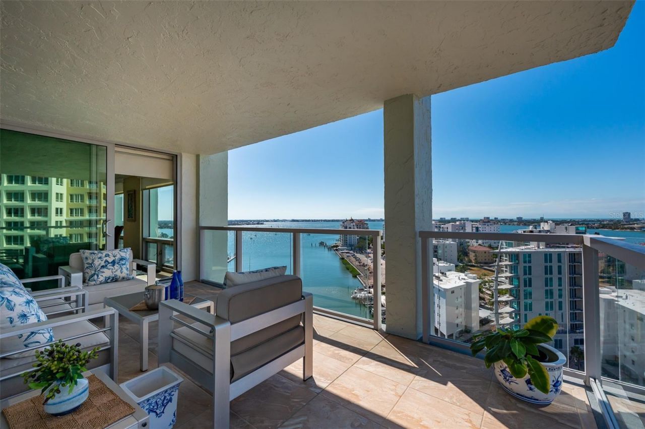 1111 N Gulfstream Avenue, Unit 16F, Sarasota, FL 34236 Photo