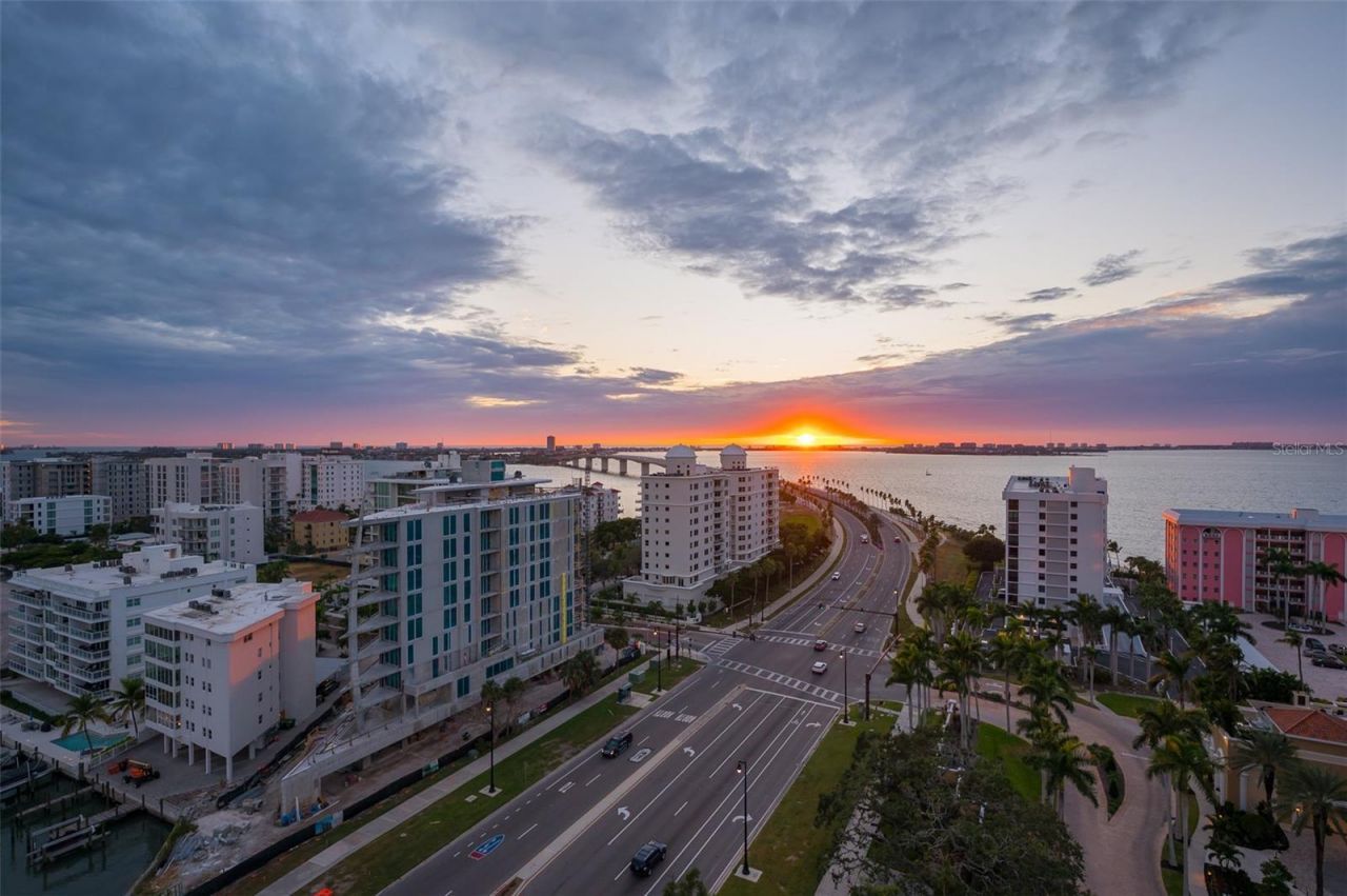 1111 N Gulfstream Avenue, Unit 16F, Sarasota, FL 34236 Photo