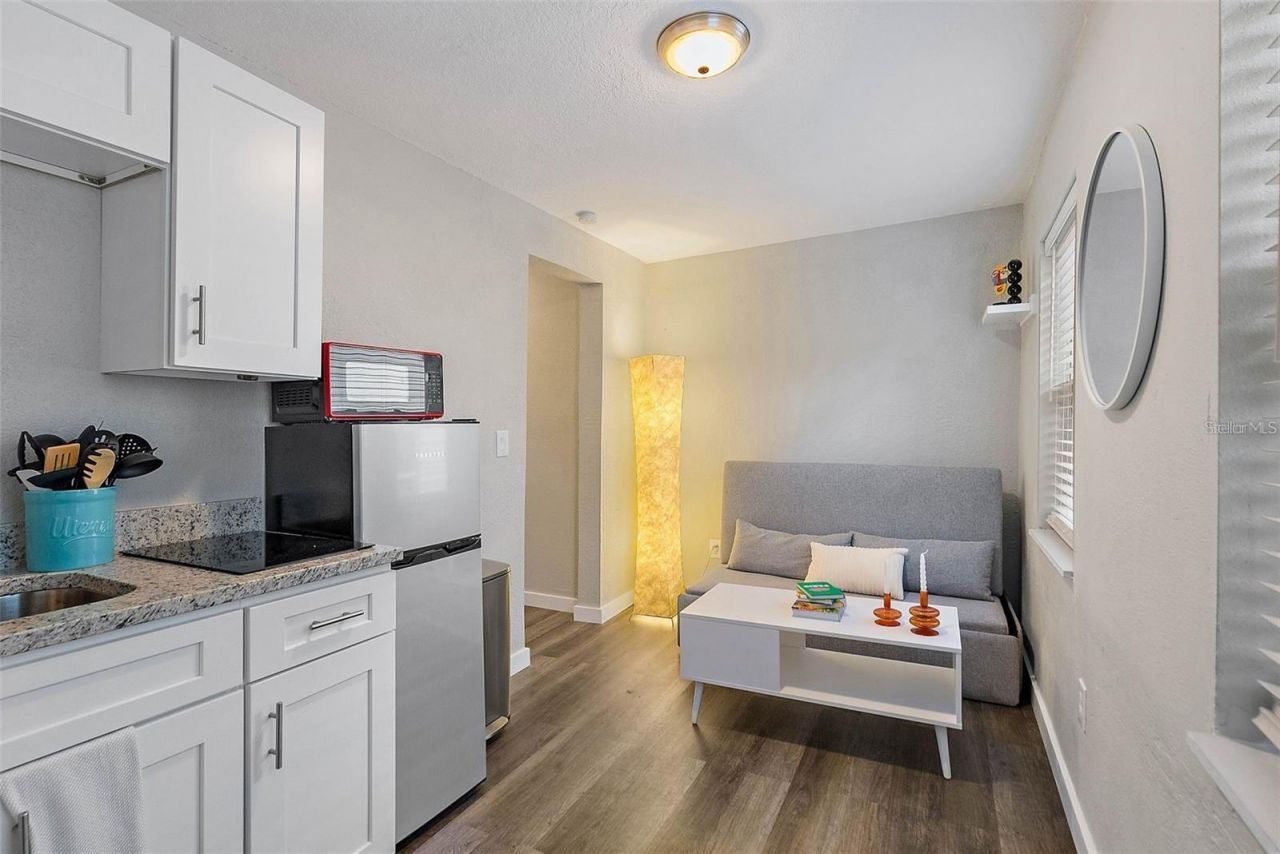 623 Mound Park Way S, Saint Petersburg, FL 33701 Photo