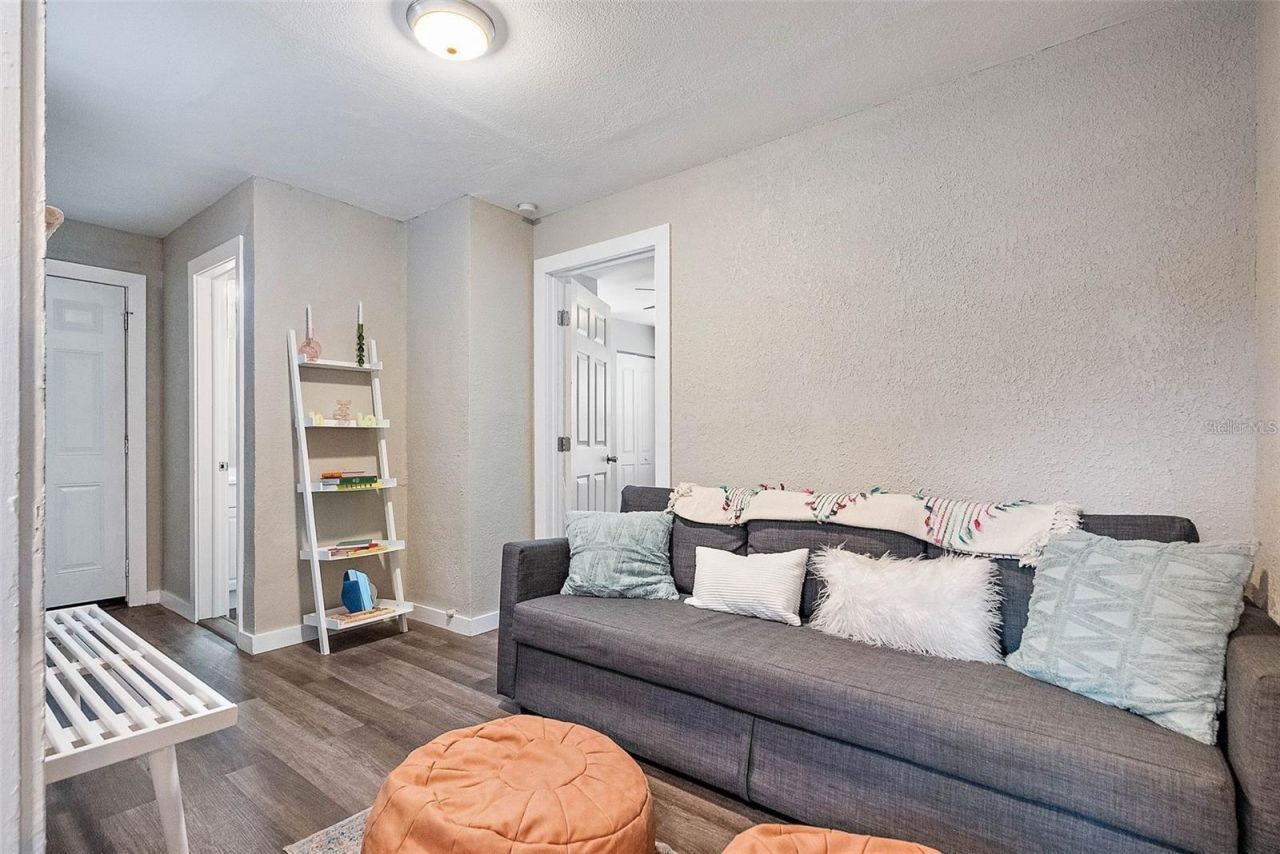 623 Mound Park Way S, Saint Petersburg, FL 33701 Photo