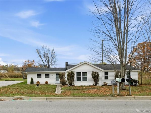 3076 Krafft Road , Fort Gratiot Twp, MI 48059