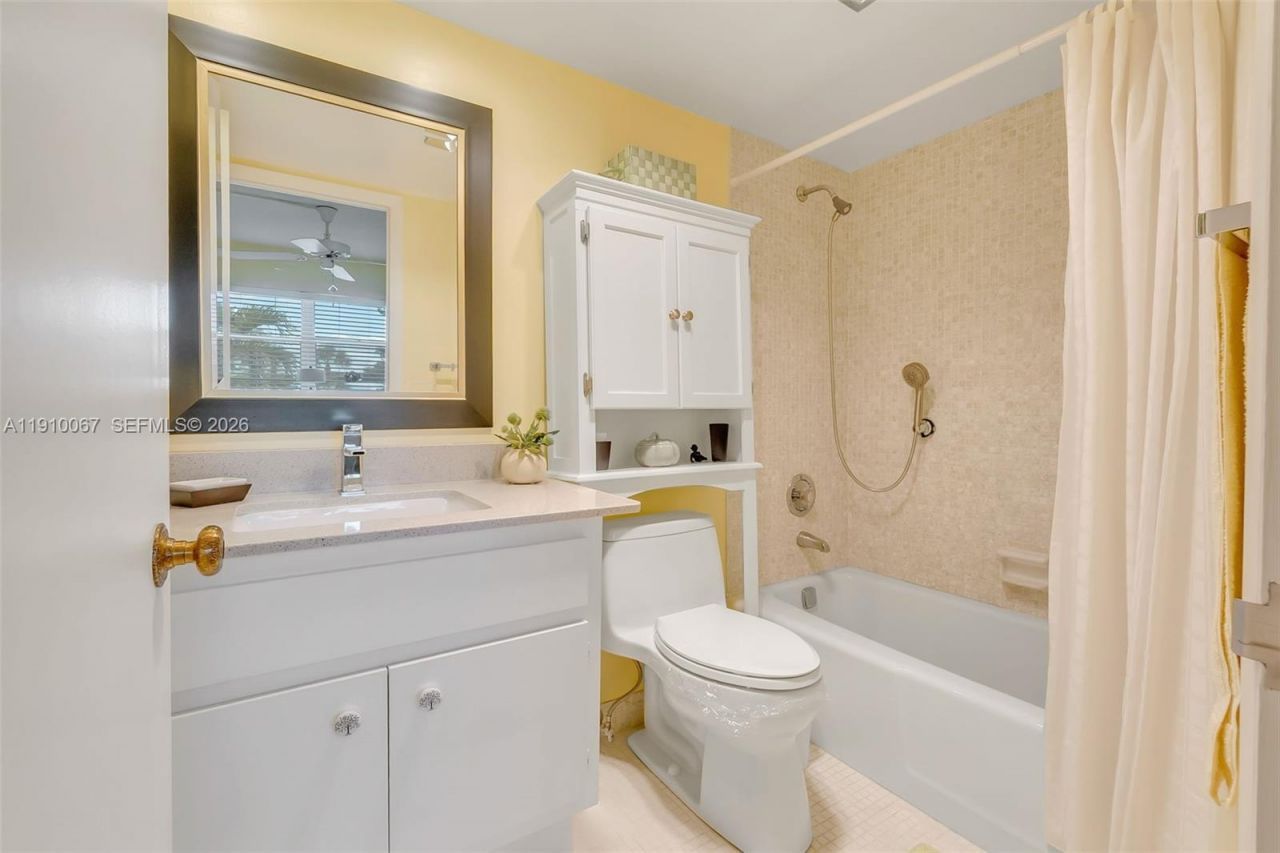 555 NW 4th Ave, Unit 2200, Boca Raton, FL 33432 Photo