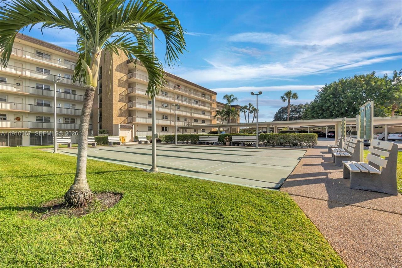 555 NW 4th Ave, Unit 2200, Boca Raton, FL 33432 Photo