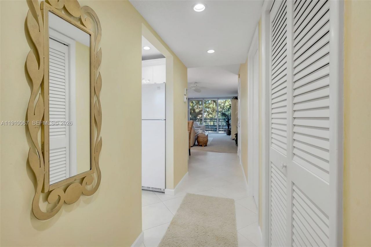 555 NW 4th Ave, Unit 2200, Boca Raton, FL 33432 Photo
