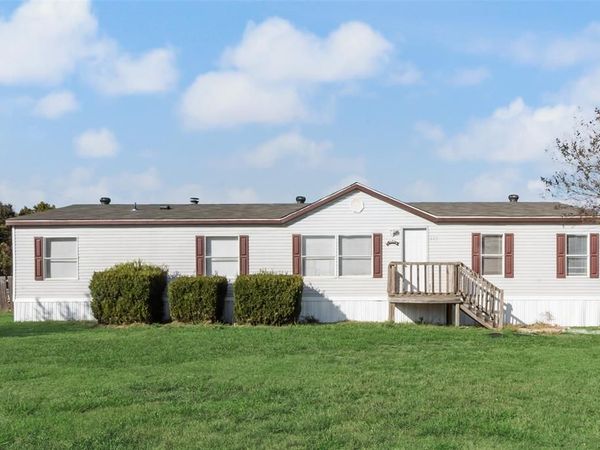 817 Kaufman Street, Rosser, TX 75157