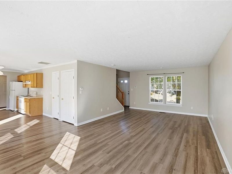 3593 King Henry Drive, Beavercreek, OH 45431 Photo 6