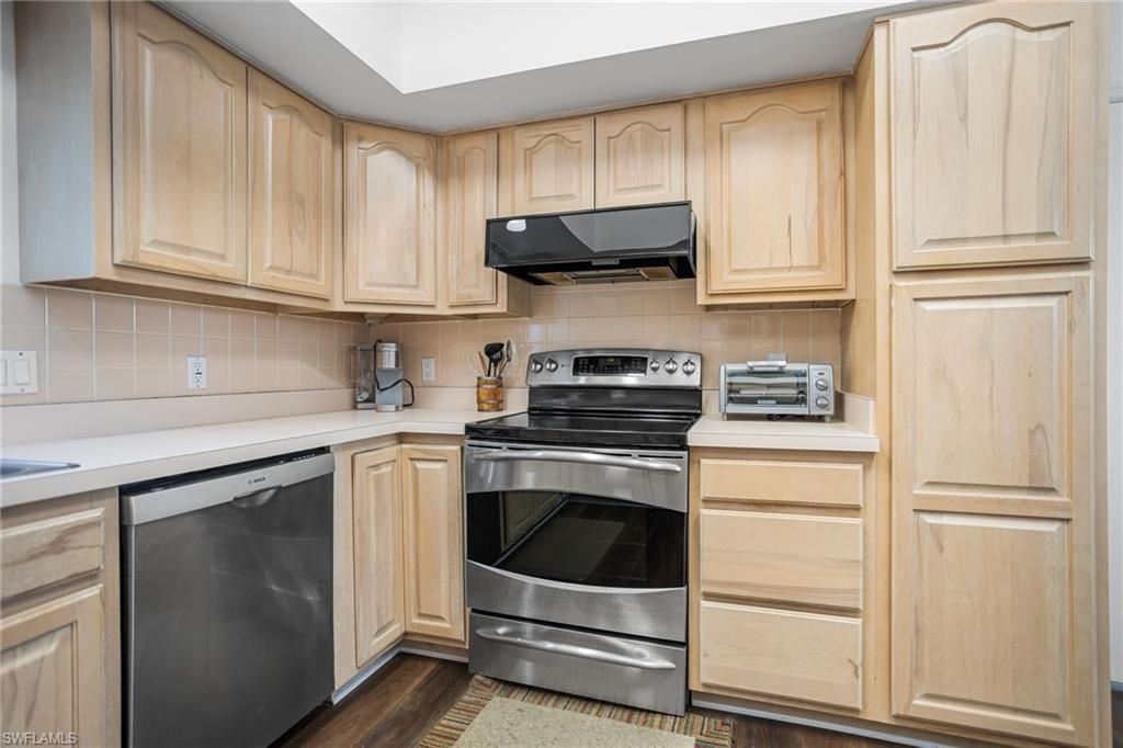 15162 Majorca Bay Dr, Unit 2, Naples, FL 34110 Photo