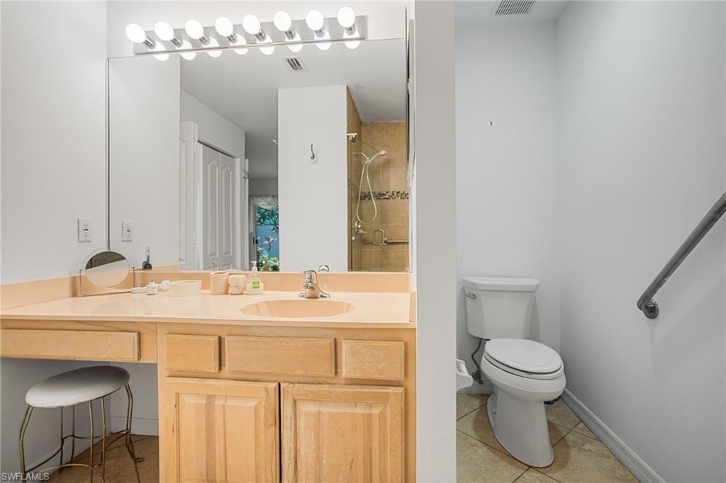 15162 Majorca Bay Dr, Unit 2, Naples, FL 34110 Photo