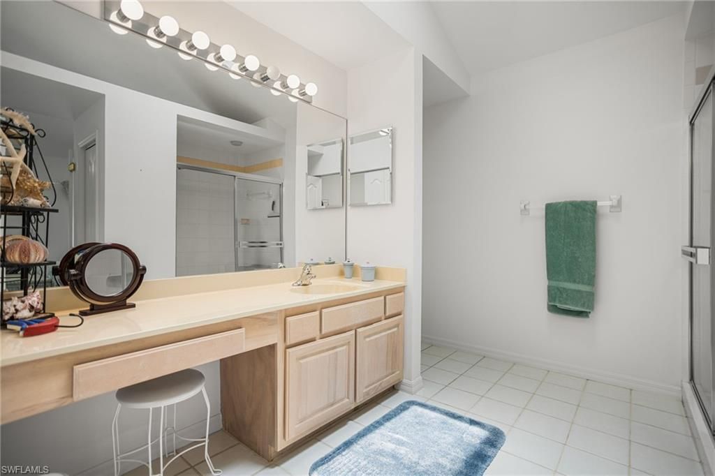 15162 Majorca Bay Dr, Unit 2, Naples, FL 34110 Photo