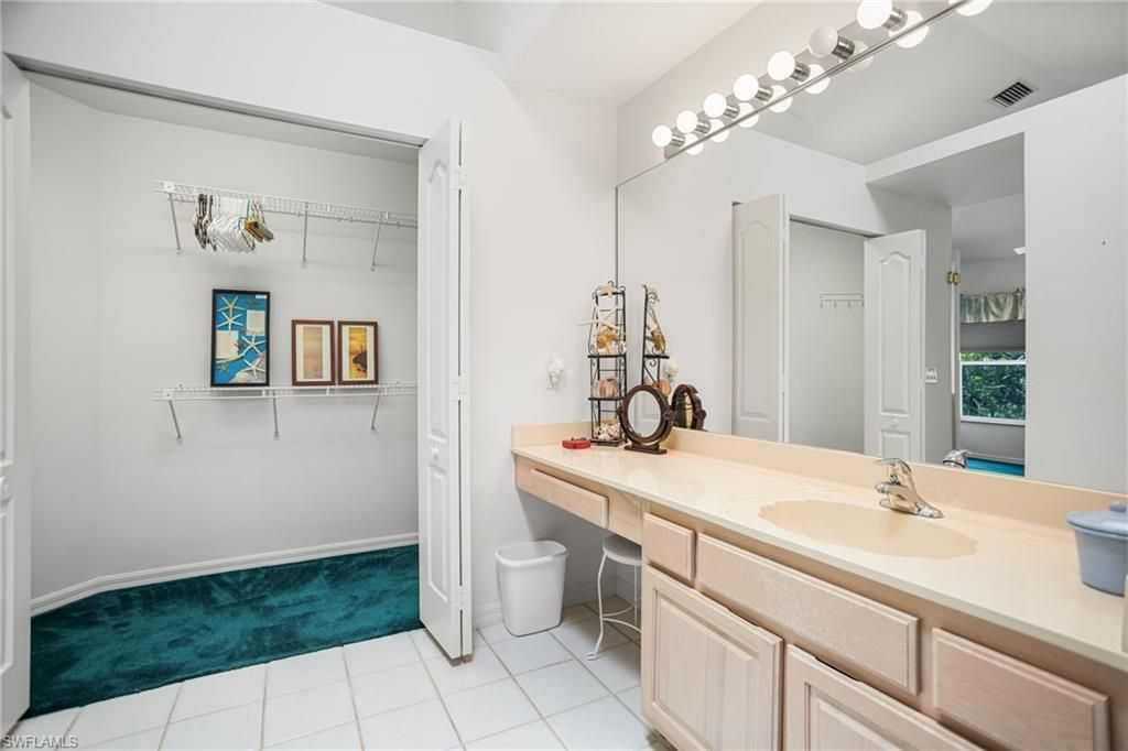 15162 Majorca Bay Dr, Unit 2, Naples, FL 34110 Photo