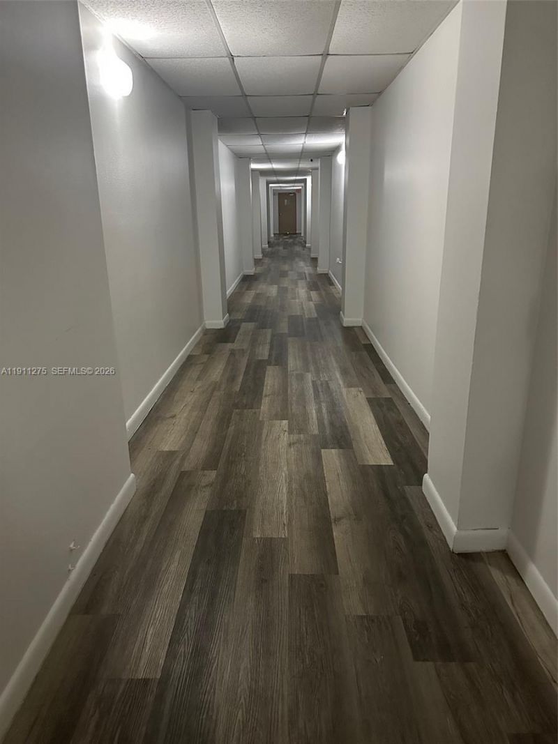 4158 Inverrary Dr, Unit 405, Lauderhill, FL 33319 Photo