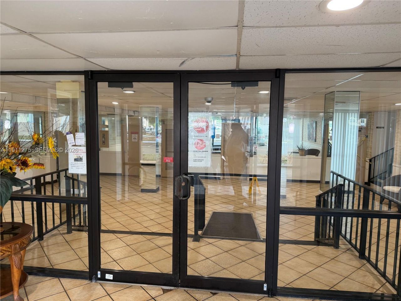 4158 Inverrary Dr, Unit 405, Lauderhill, FL 33319 Photo