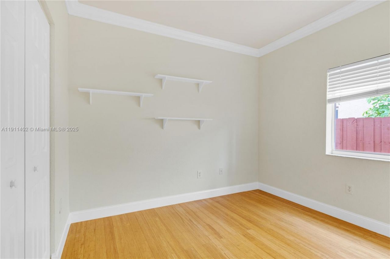 5334 NW 111th Ct, Doral, FL 33178 Photo