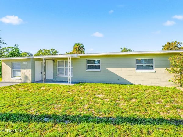 1598 3RD Street, Daytona Beach, FL 32117