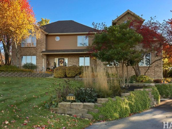 3819 Prairie Drive, Spring Grove, IL 60081