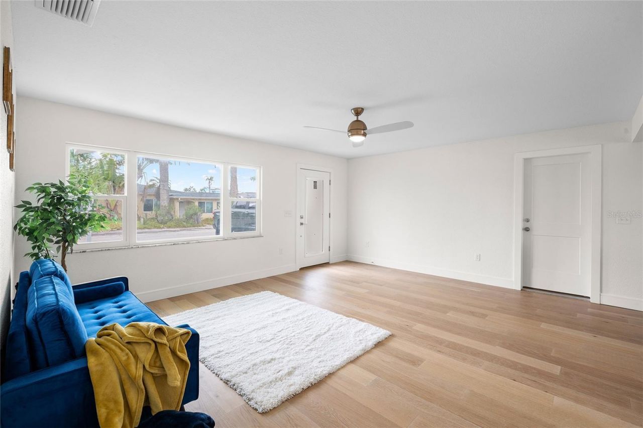 360 145th Avenue E, Madeira Beach, FL 33708 Photo