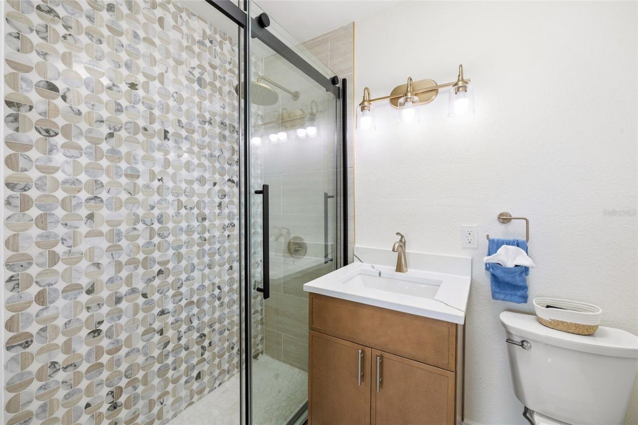 360 145th Avenue E, Madeira Beach, FL 33708 Photo